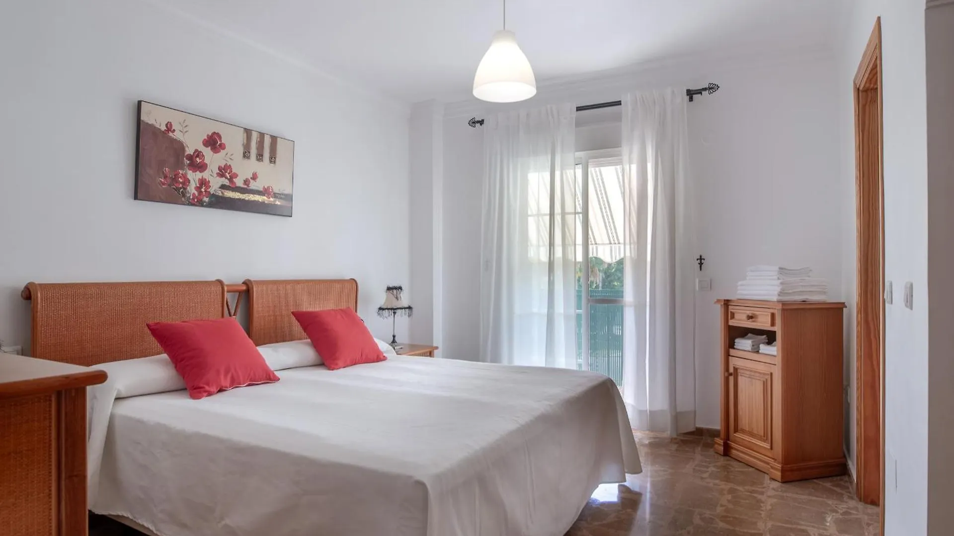 Casa Simbad Estepona-Costa Del Sol location